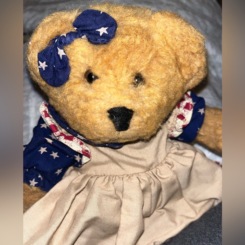 Collectible & Vintage Russ Berrie “Amelia” Bear Doll
